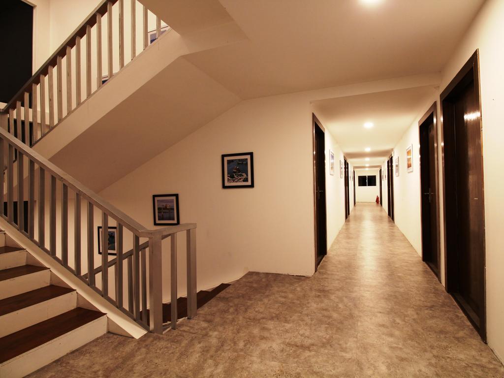 Emis Hotel フーコック エクステリア 写真
