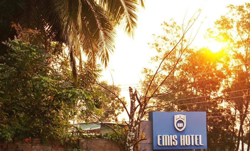 Emis Hotel フーコック エクステリア 写真